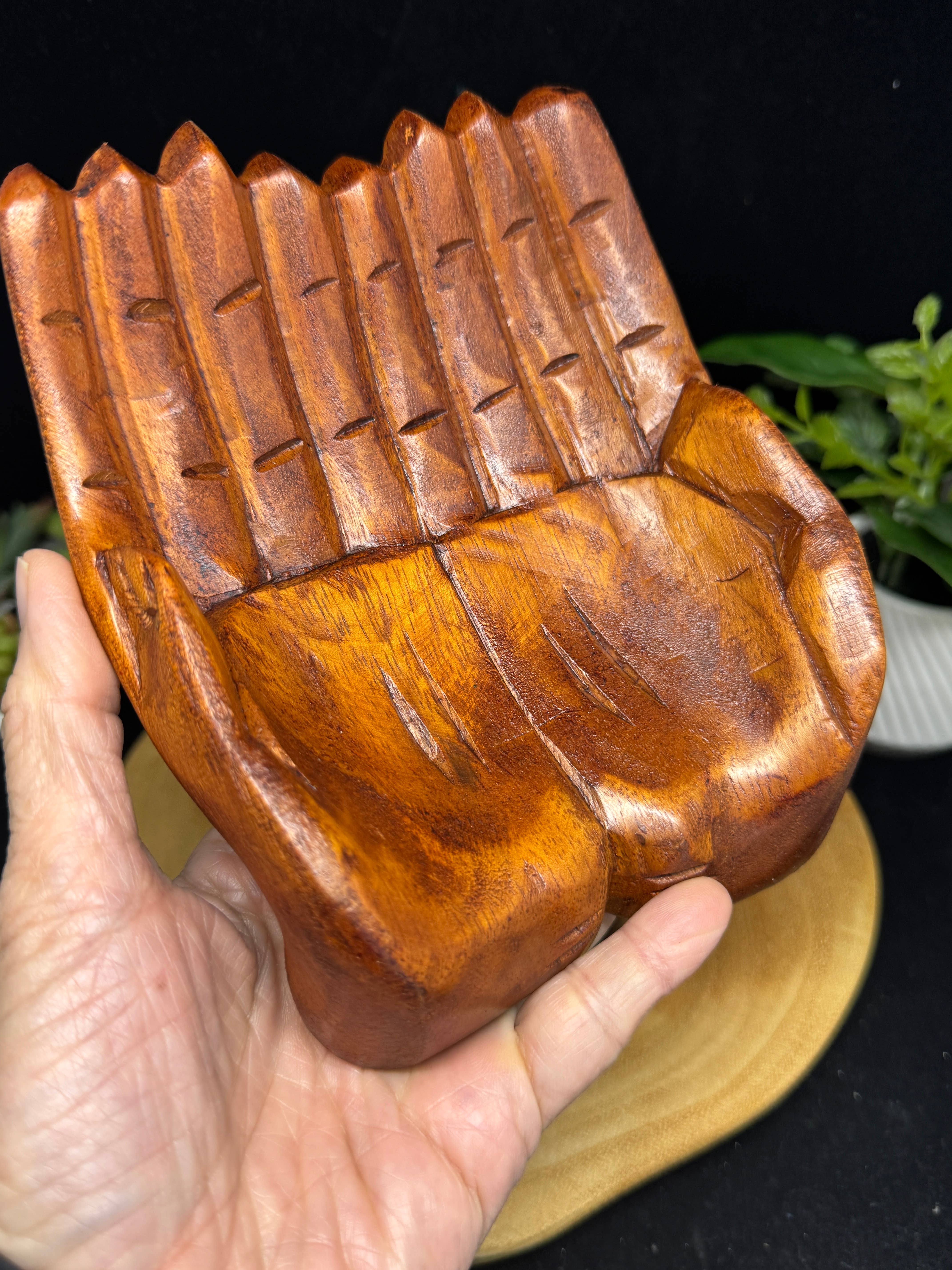 The 7 Directions - Wholesale Spiritual Stone/Crystal - 40 pc Mix gem mini cross w/ wooden hand display F4423