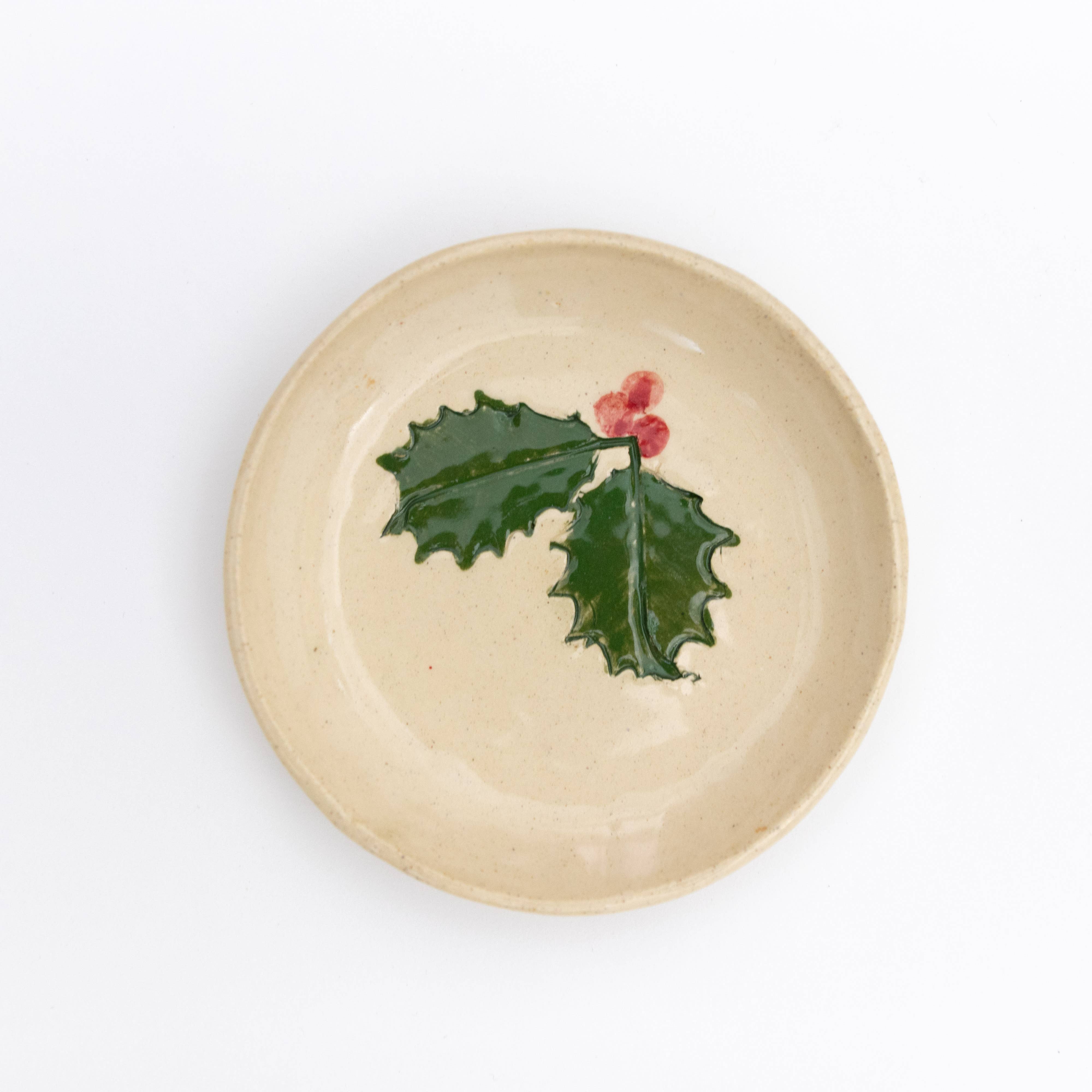 Tara Kothari - Wholesale Jewelry Dish - Winter Evergreen Jewelry Dish - Handmade with pressed leaves2