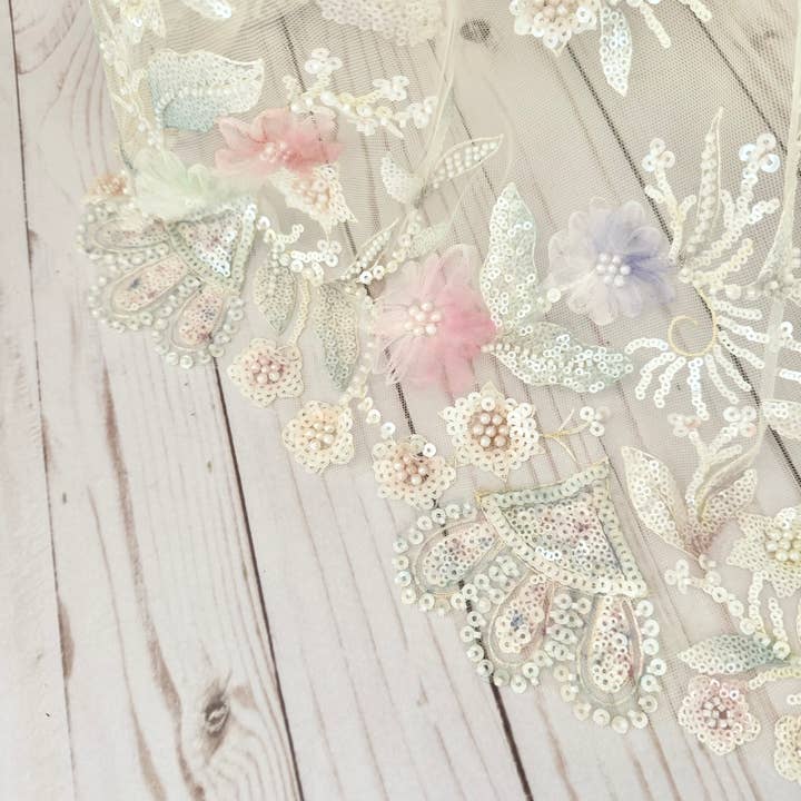 Petite Mariee Boutique - Wholesale Veil - Women's - Genevieve Floral Wedding Veil8