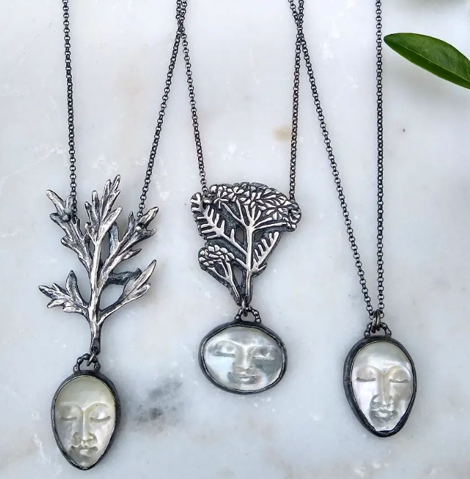 Symbology by Alice Scott - Wholesale Pendant/Charm Necklace - Yarrow and Pearlescent Lady Necklace1