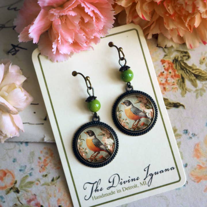 The Divine Iguana - Wholesale Dangle Earrings - Vintage Robin Bird Vintage Inspired Glass Cabochon Earrings1