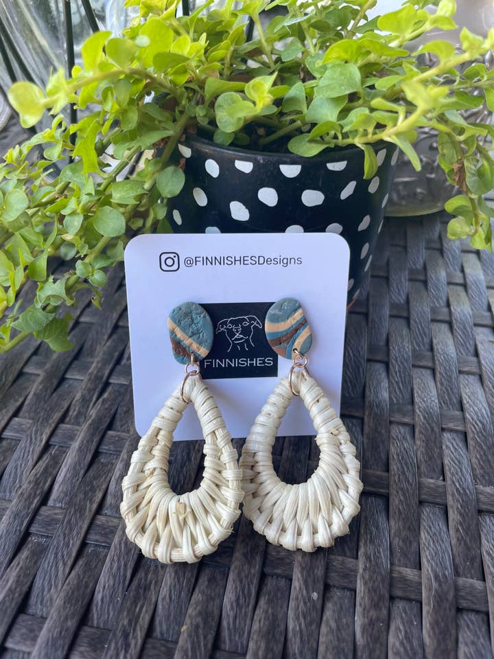 Summer Fun - Wicker Teardrops for wholesale by FINNISHES Designs