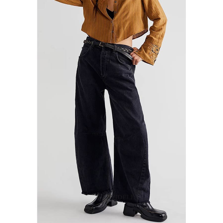 Paperdoll – Großhandel Jeans – Damen – Mehrfarbige, kurz geschnittene, lässige Jeans mit weitem Bein0