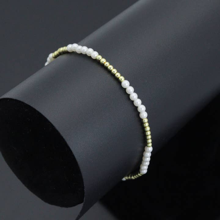 7'' Round Gold Hematite with MOP Stretchy Bracelet, Sku#EF737 for wholesale by BestBeads&Beyond