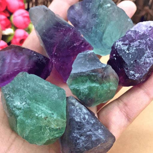 Us and The Earth – wholesale Essential oil – Crystal Essential Oil Roller Bottle with Gemstones10