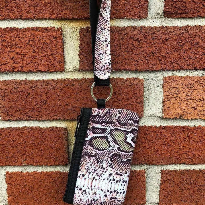 Sip Sleeves ~ Insulated Cup Sleeves and Drink Accessories - Wholesale Wristlet - ID Wristlet Wallet w|keyring10