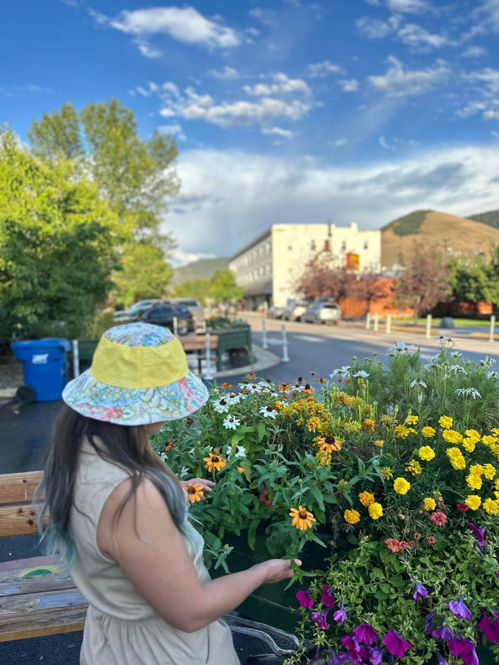 Chapeau d'été Staff Pick en coton recyclé pour adulte pour la vente par Jax Upcycled