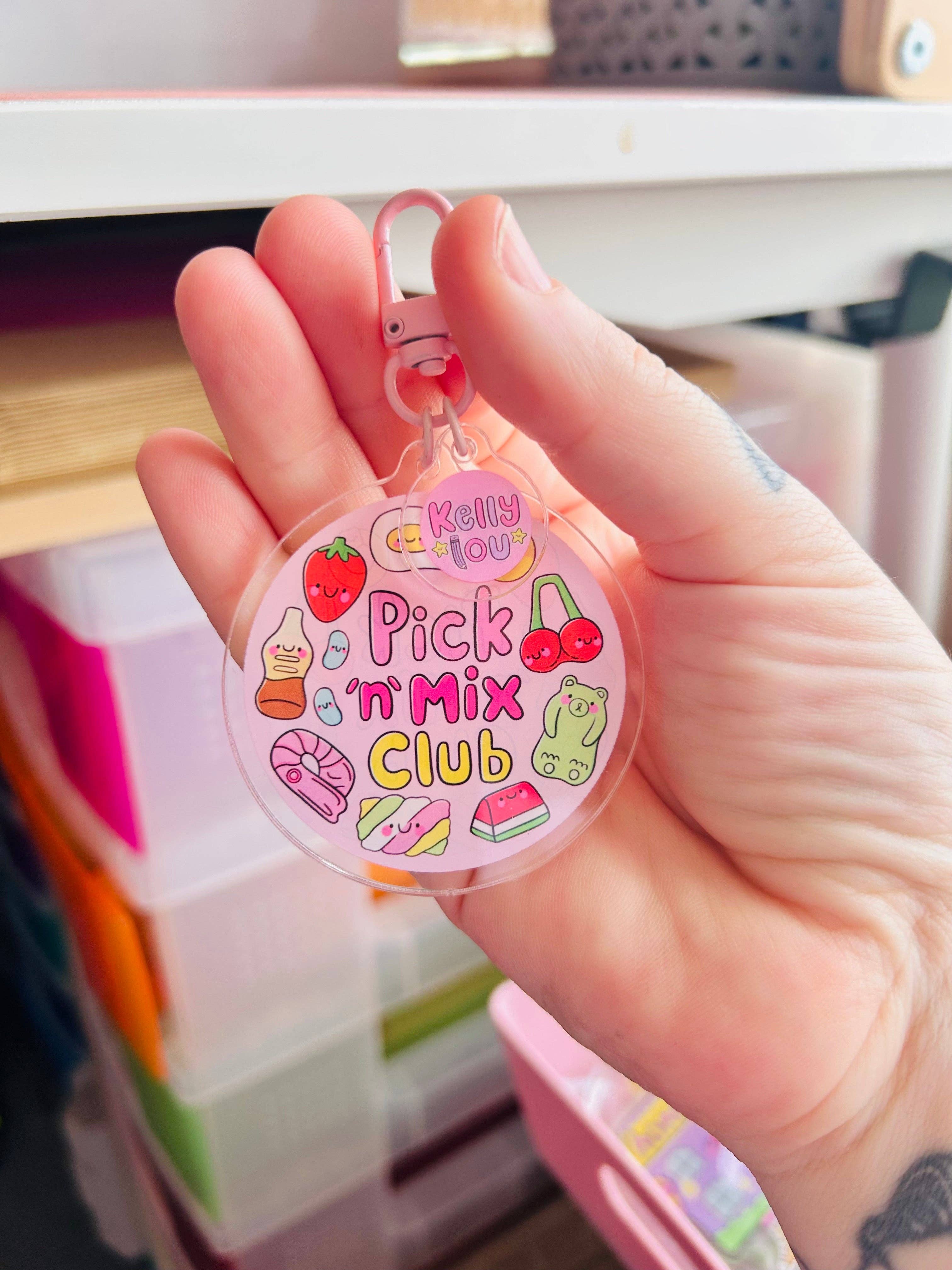 Kellylou – wholesale Keychain – Women's – Pick 'n' Mix Club - Acrylic Keyring1