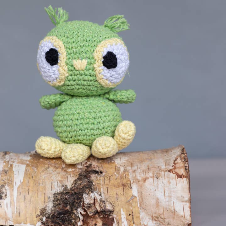 Hoooked Yarns - Wholesale Knitting/Crochet Supplies - DIY Crochet Kit Owl Tommy