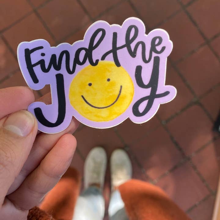 Adesivo Find the Joy//Adesivo de rosto sorridente, adesivo de alegria, adesivo encorajador, adesivo de sorriso com letras à mão por atacado de Paint It Forward