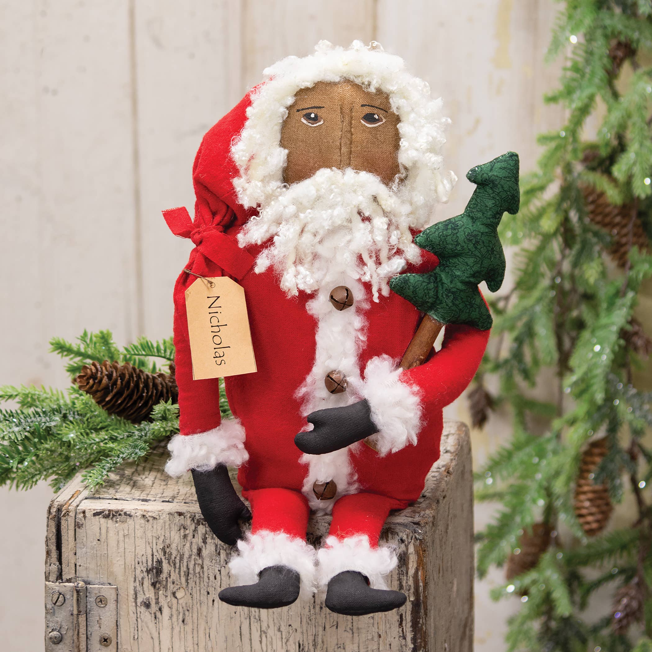 The Hearthside Collection - Wholesale Christmas Decoration - Stuffed Primitive Nicholas Doll w/Tree1