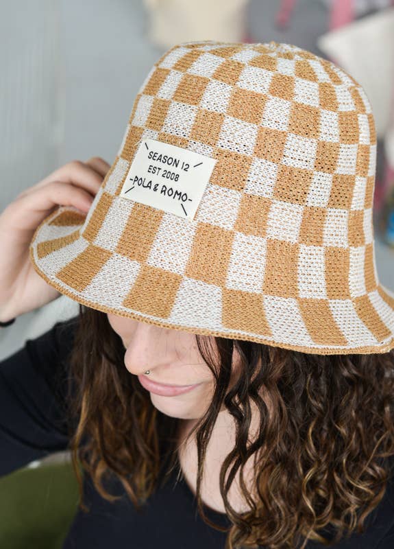 Mark Ashton Wholesale - Vente Bob – femme - Chapeau seau crocheté à carreaux des années 9011