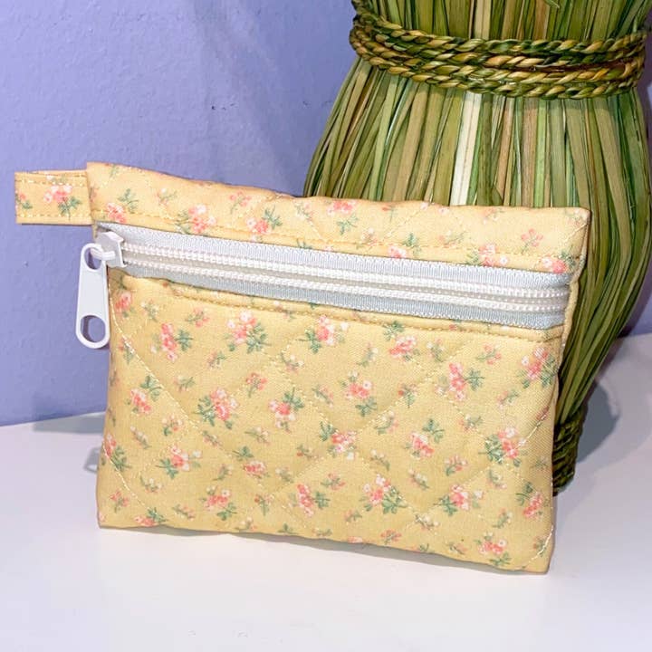 Quilted zipper coin purse wallet - Yellow Floral for wholesale by Needlesnstash