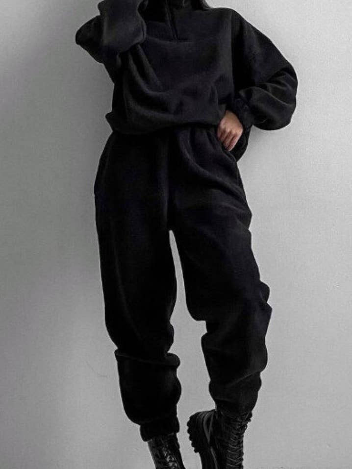 Rosa Clothing - Wholesale Lounge Set - Women's - Polar Fleece half zip cropped pullover set1