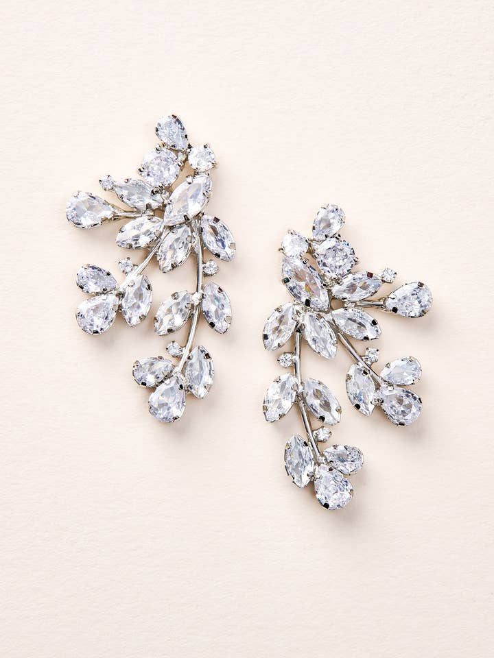 Liora Øreringe for engroshandel hos Dareth Colburn Designs