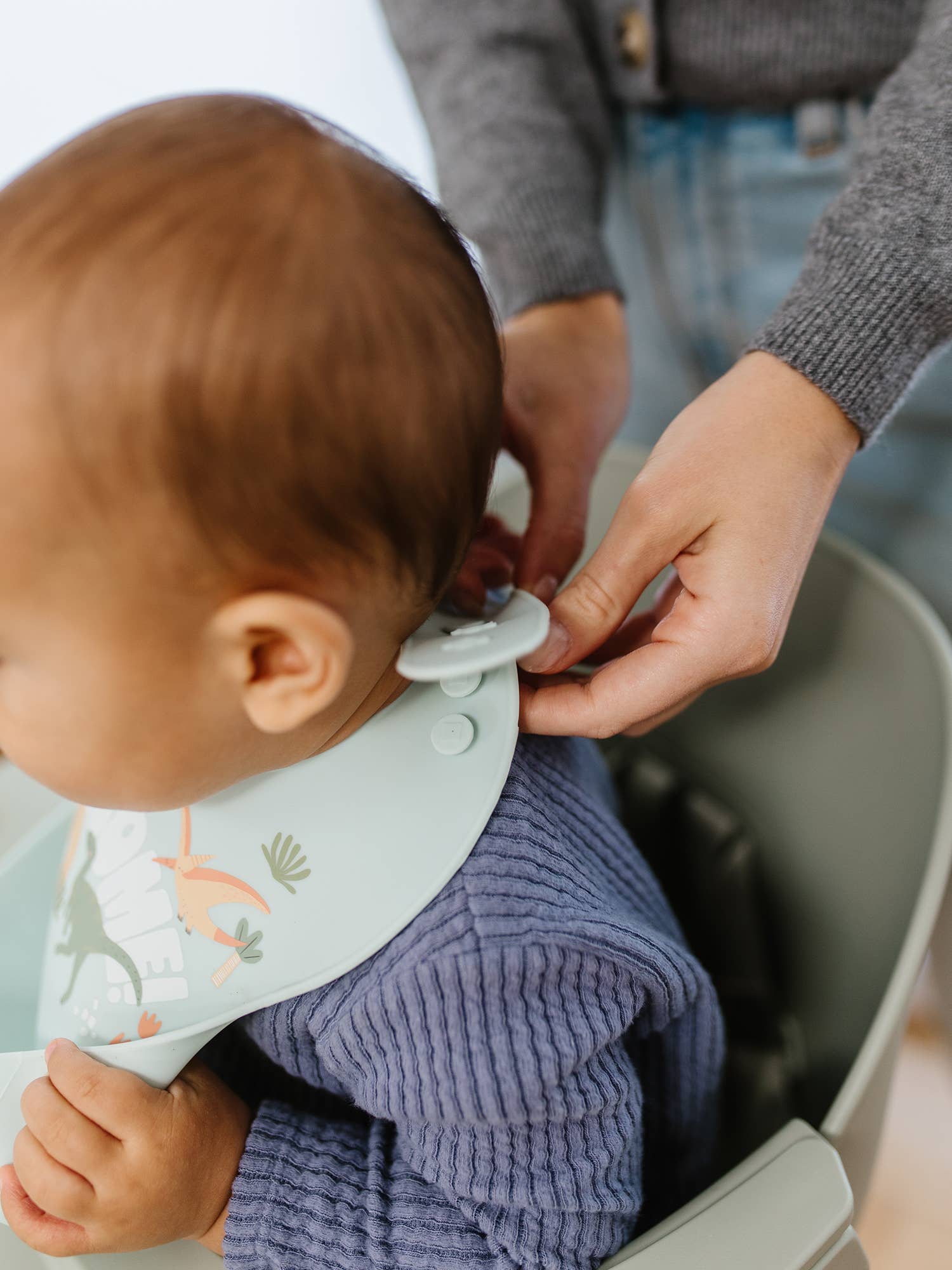 JuJuBe - Wholesale Bib - Baby - Silicone Bib Roarsome5