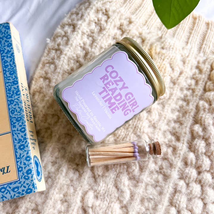 Palm Creative - Wholesale Jar/Filled Candle - Cozy Girl Reading Time Candle
