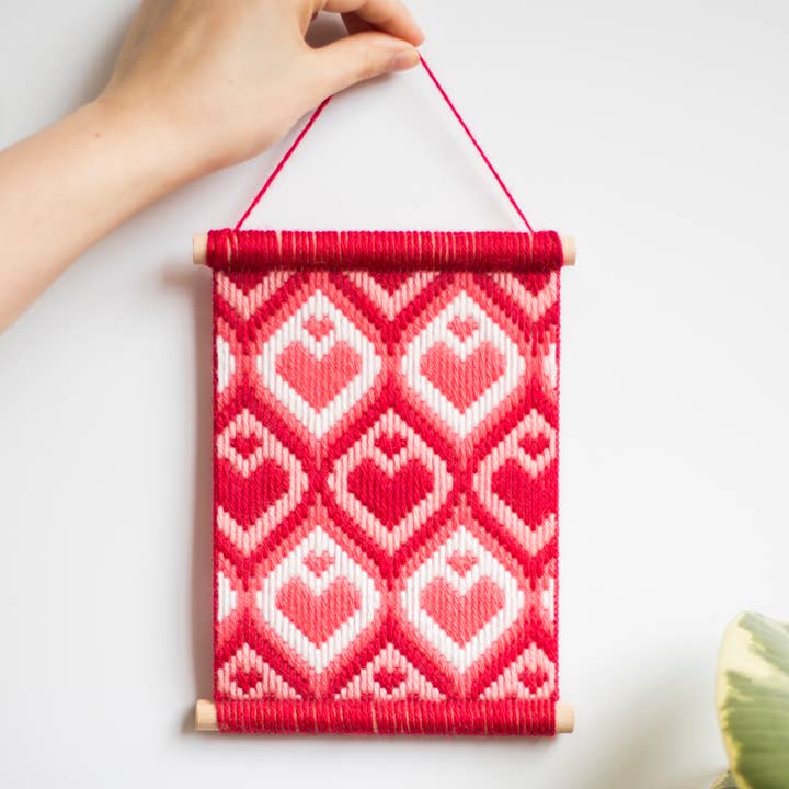 Oh Sew Bootiful - Wholesale Embroidery/Cross Stitch Supplies - Hearts Bargello Kits, Tapestry Wall Hanging Kits, Craft Kits