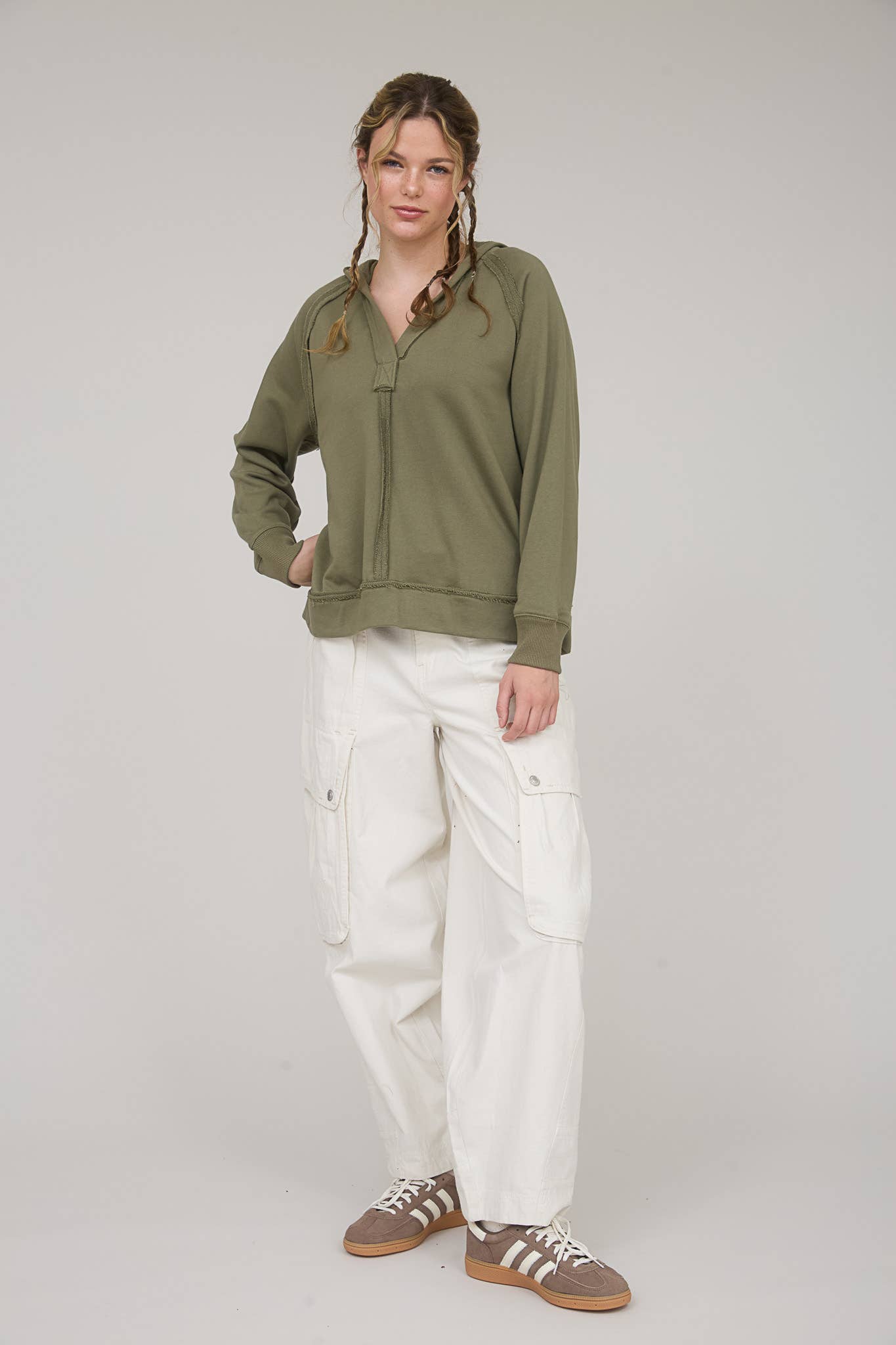 Blu Pepper – wholesale Knit top – Women's – HOODED V NECK RAW EDGE LONG SLEEVE KNIT TOP21