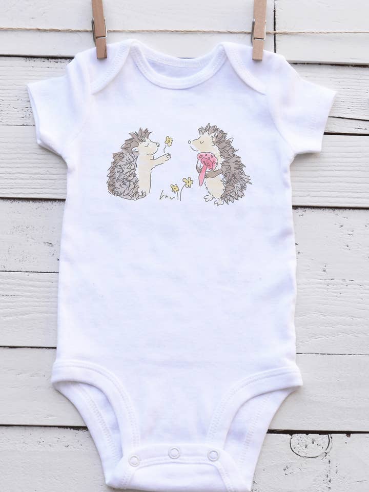 Hedgehog Bodysuit (Chest Print) for wholesale by Walderwinks