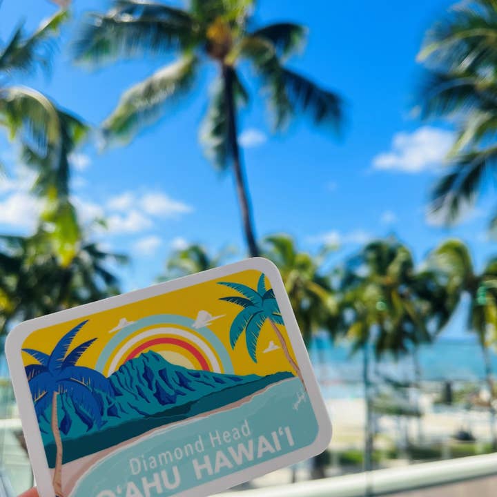 Island Stickers & More / Yuriko J. Design - Venta al por mayor Pegatina - Adhesivo con forma de cabeza de diamante de Oahu, serie Hawaii Island
