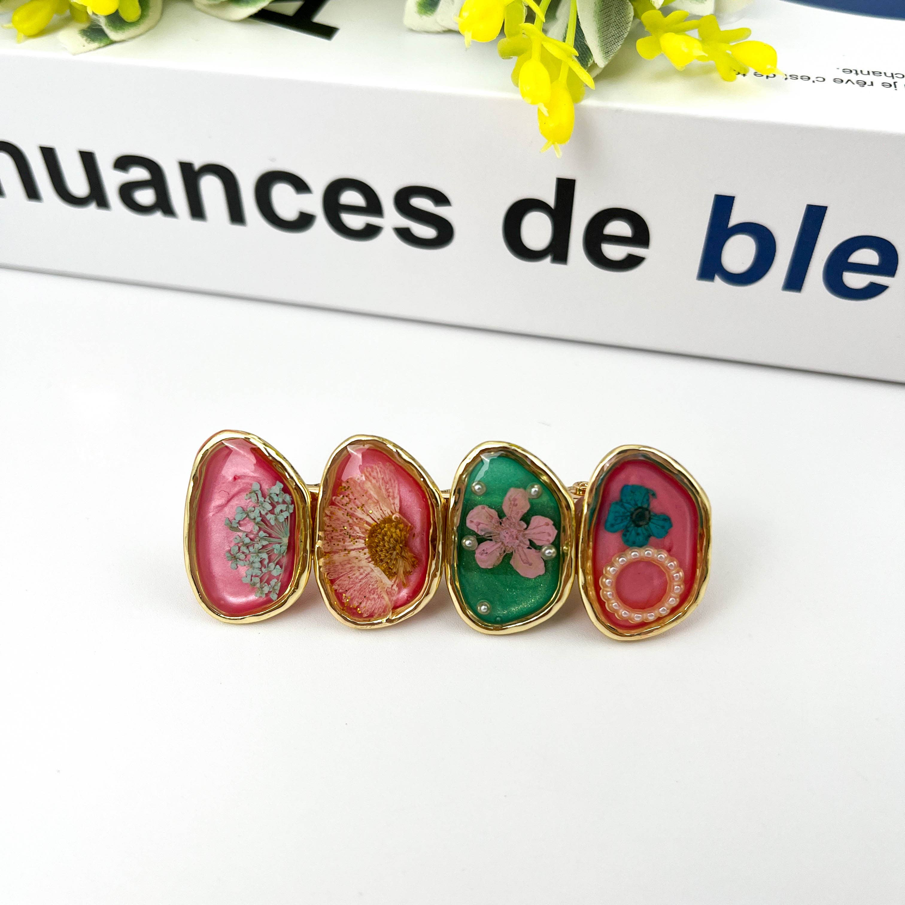 TheDivaSoap - Wholesale Hair Clip - Women's - Retro Flower Duckbill Clip, High Quality Hair Clip10