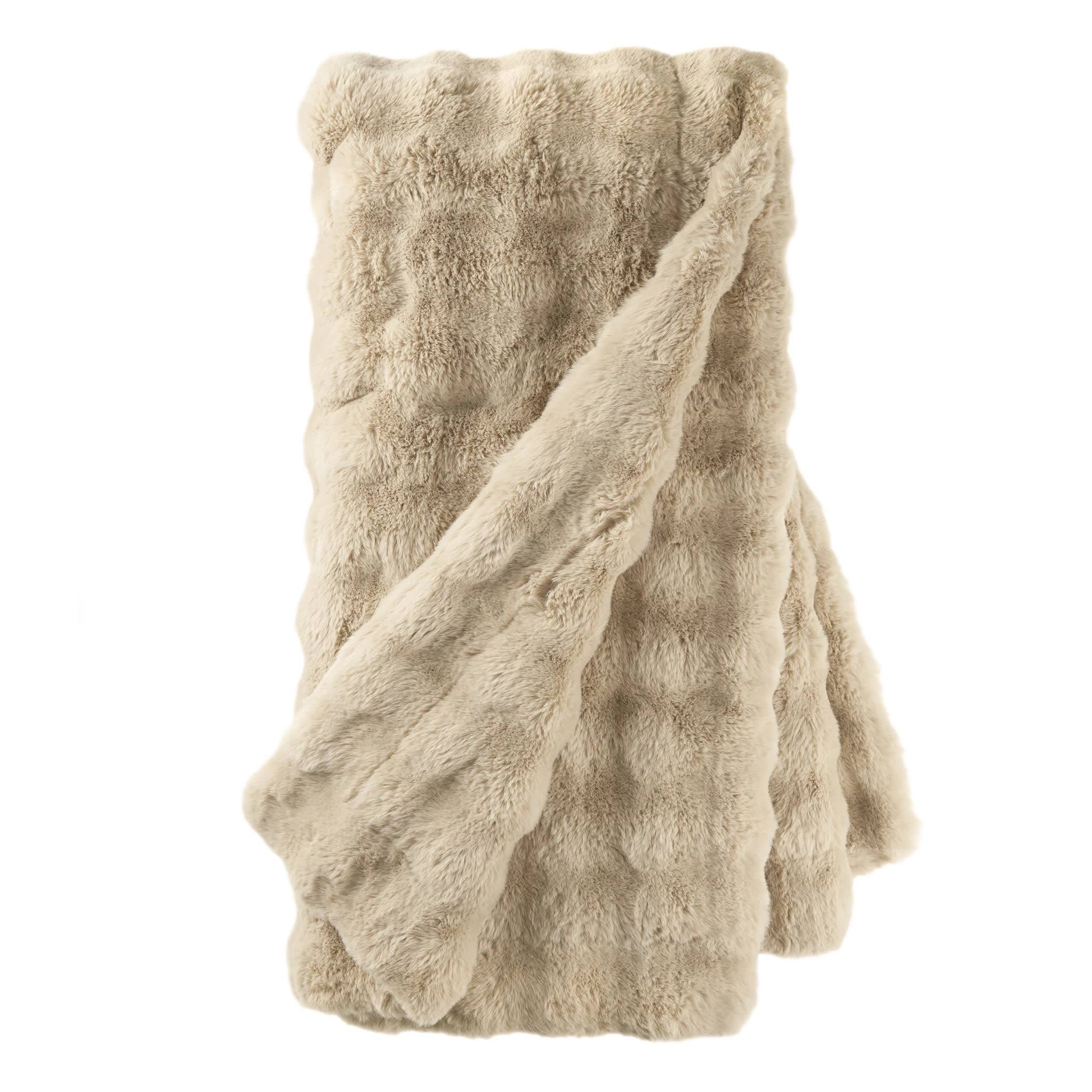 Annie Selke - Wholesale Throw Blanket - Fab Faux Throw | Sand3