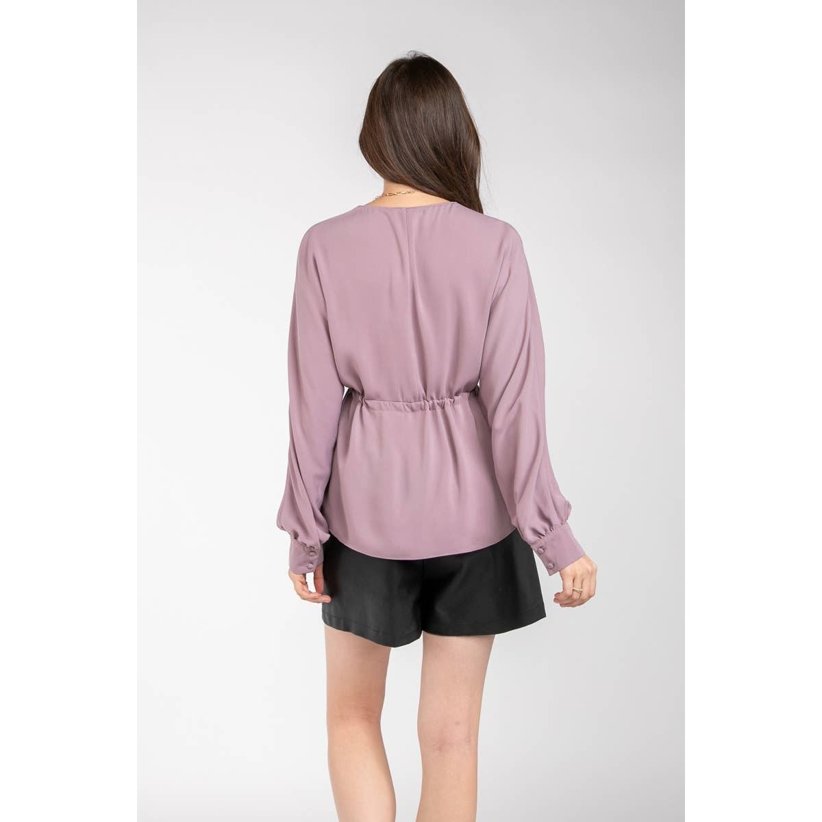 Naked Zebra Rack – Großhandel Bluse – Damen – Bluse mit Raglanärmeln und Bindedetail auf der Vorderseite14