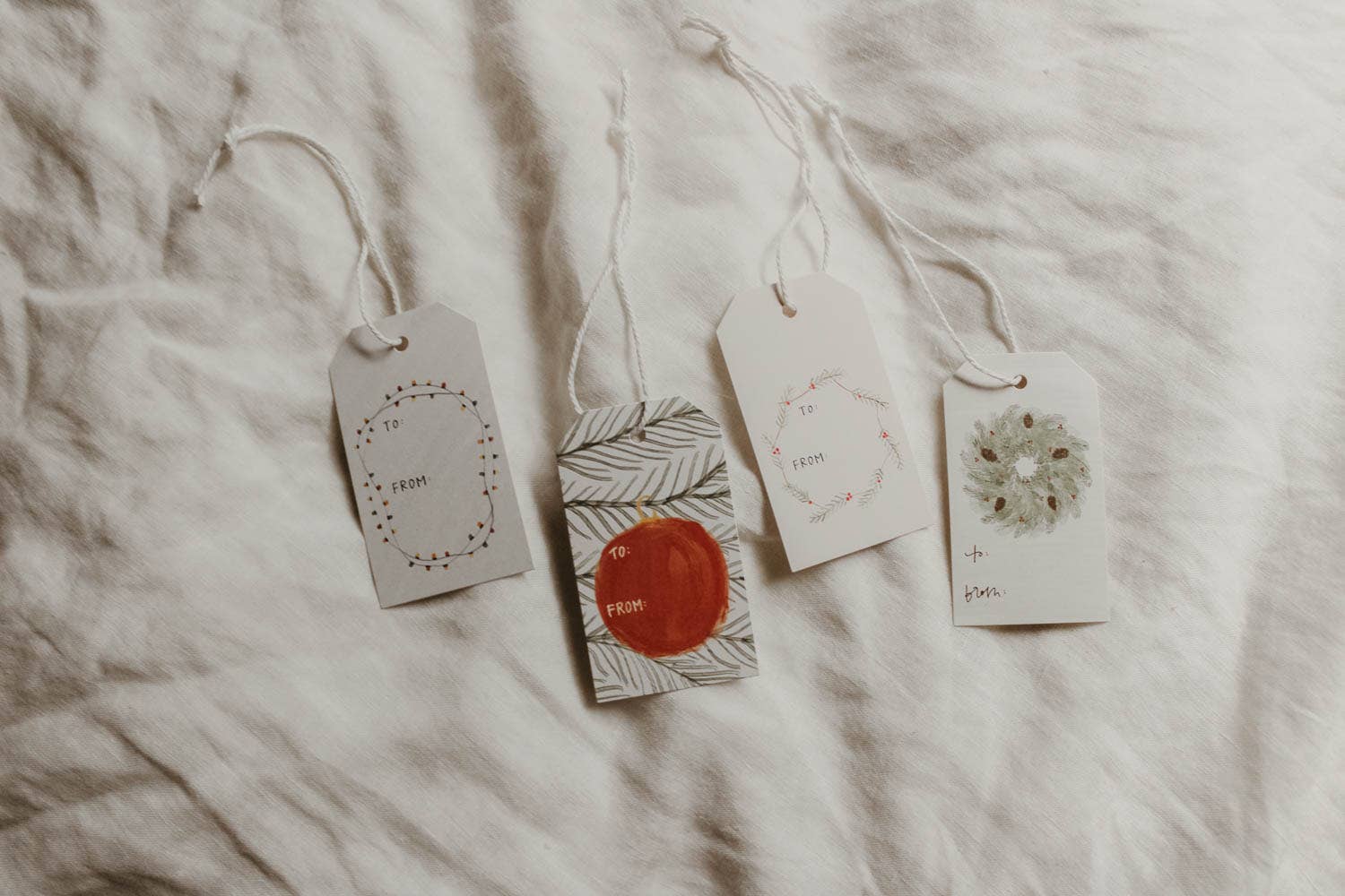 everglow handmade - Wholesale Gift Tag - Very Merry | Set of 8 Christmas & Holiday Gift Tags6