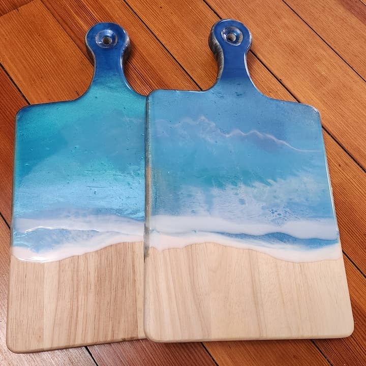Pá de Charcutaria com tema Oceano 2 Waves com Design de Resina por atacado de Surf to Sand