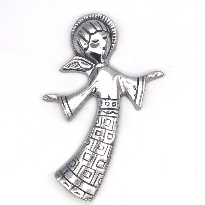 Recycled Aluminum Flying Angel for wholesale by Women of the Cloud Forest
