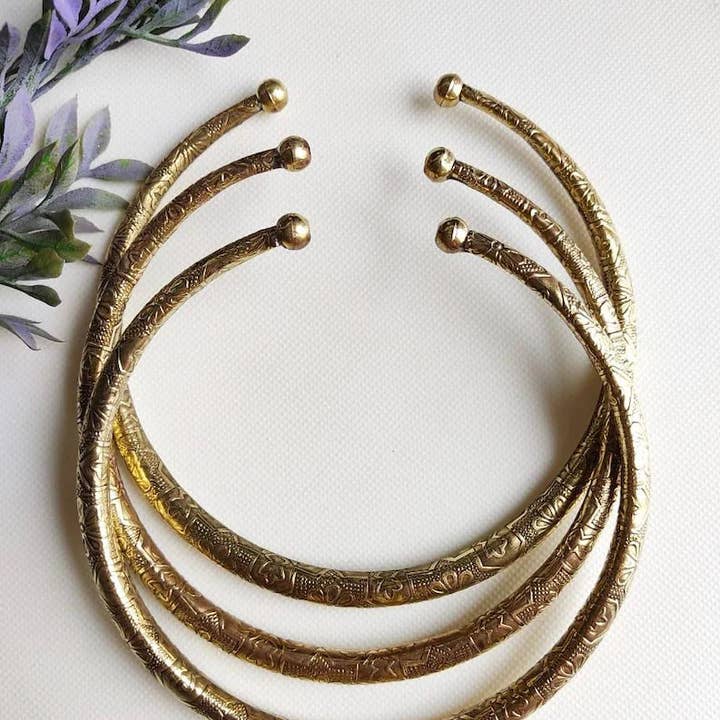 B3: Gargantilla floral regia para venta al por mayor de Fearlessly in Bloom