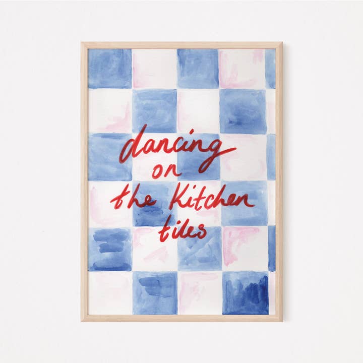 Danser sur les carreaux de cuisine - Imprimer pour la vente par Holly Bright Art