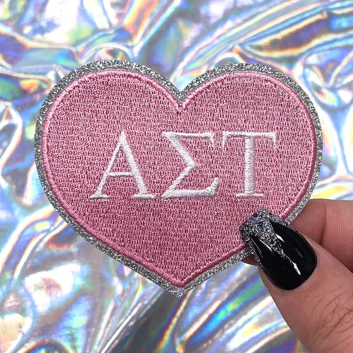 Emblema Bordado da Irmandade Alpha Sigma Tau Coração por atacado de The Crafty Engineer