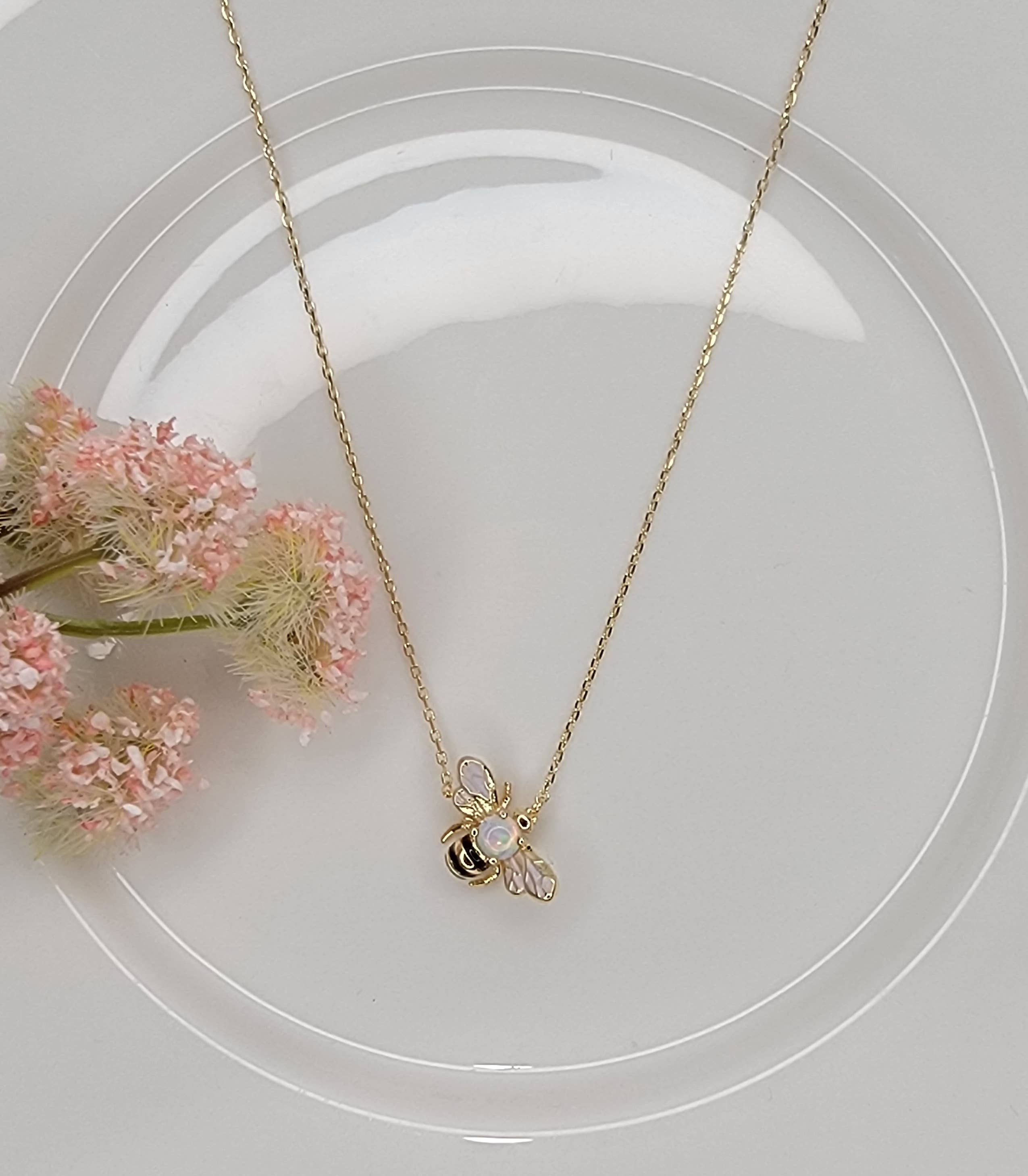 BETTYOH INC - Vendita all'ingrosso Collana con ciondolo/pendaglio - COLLANA CON APE.2