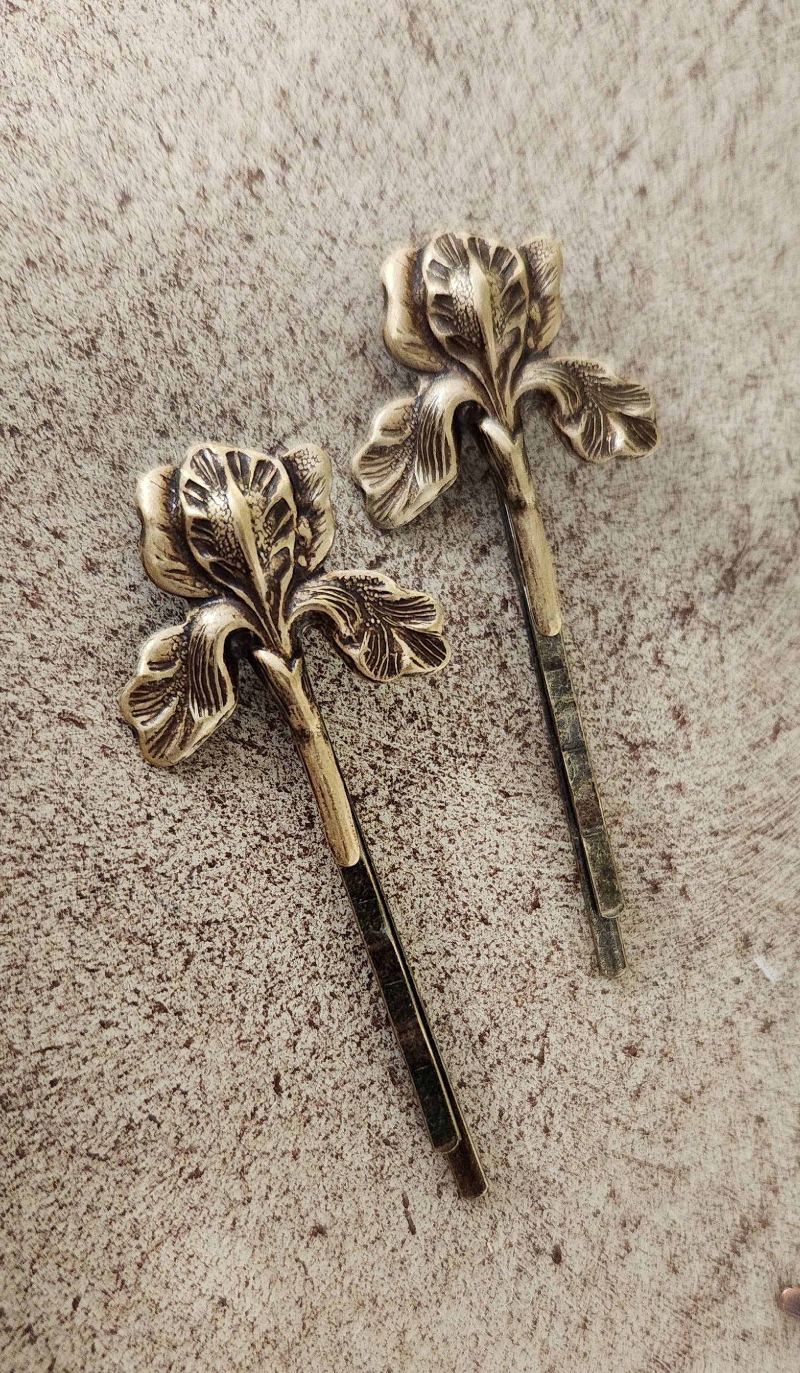 A Pocket of Posies - Wholesale Bobby Pin - Women's - Iris Bobby Pins -  Set of Two Pins11