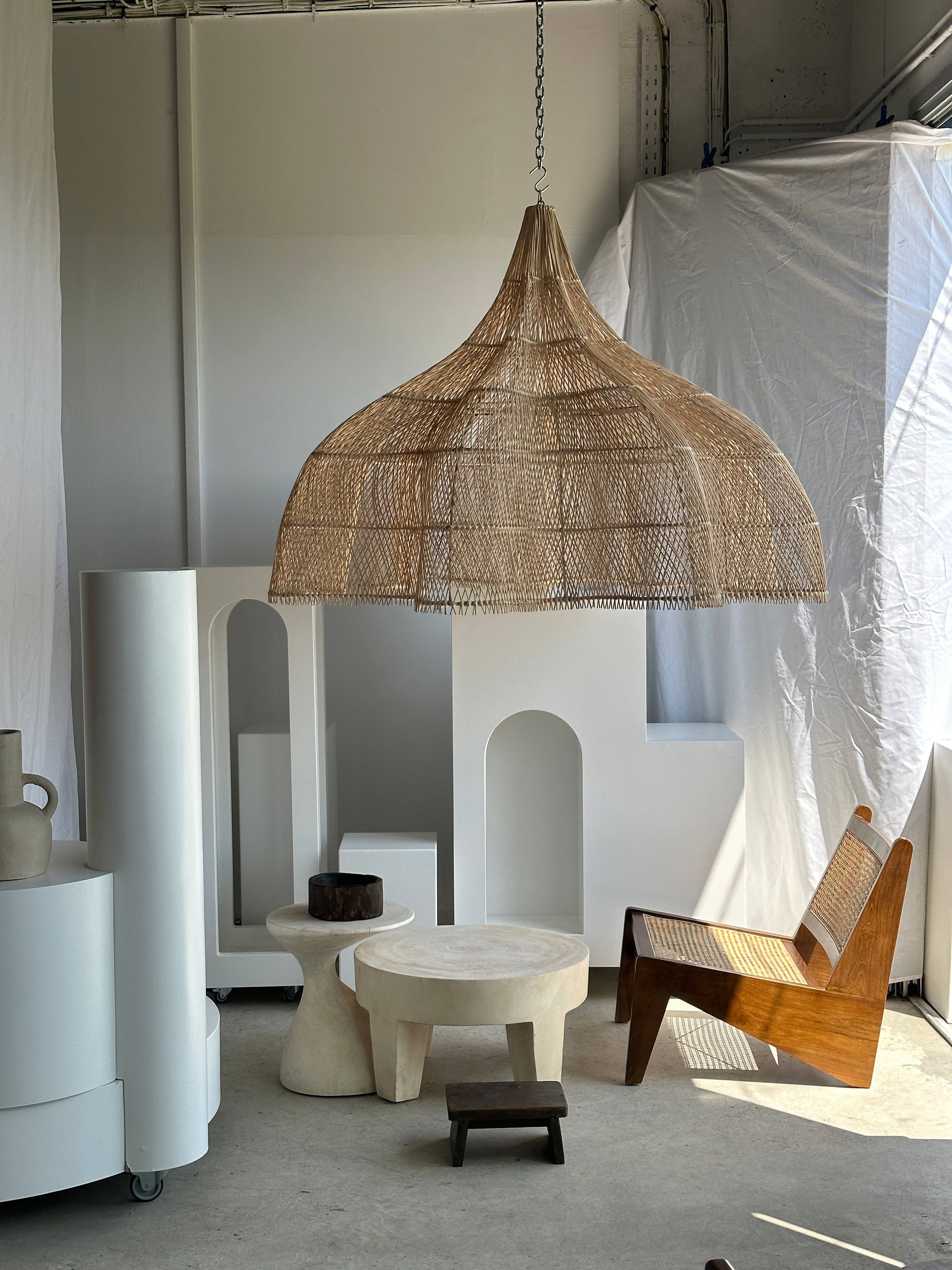 Office Objets - Wholesale Chandelier/Hanging Light - Immense rattan suspension in the shape of a flower, tulip, corolla H:1m; D:1m5061