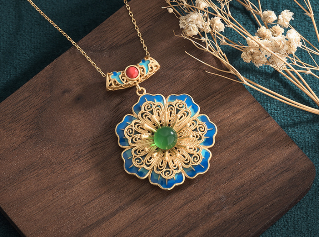 Bright MacMing - Wholesale Pendant/Charm Necklace - Detailed Blue Enamel Flower Necklace1