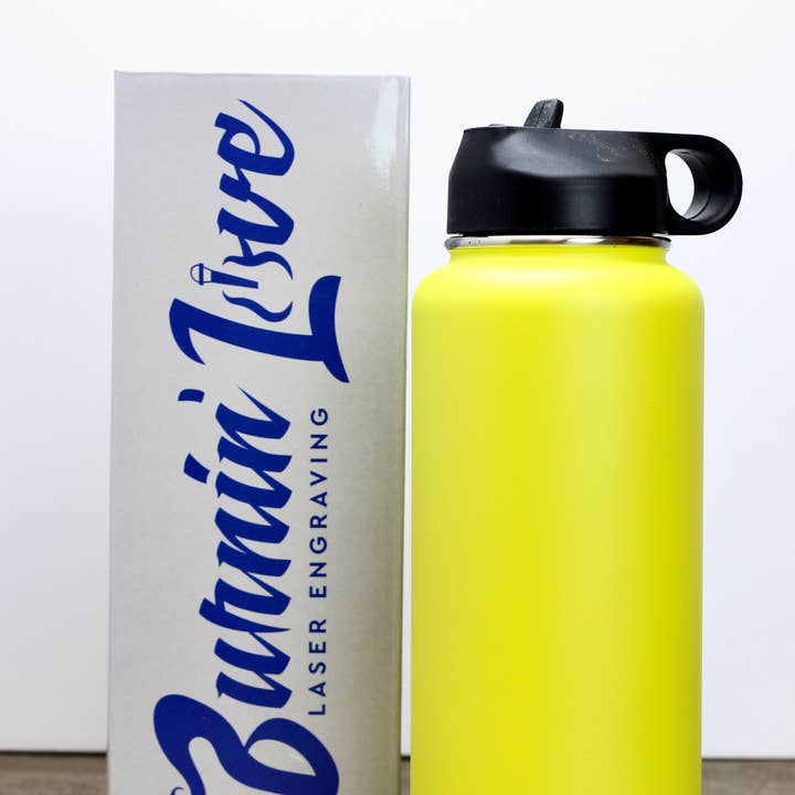 Burnin Love Laser Engraving - Vente Bouteilles d'eau - Gourdes gravées au laser Burnin' Love de 32 oz (946 ml)5