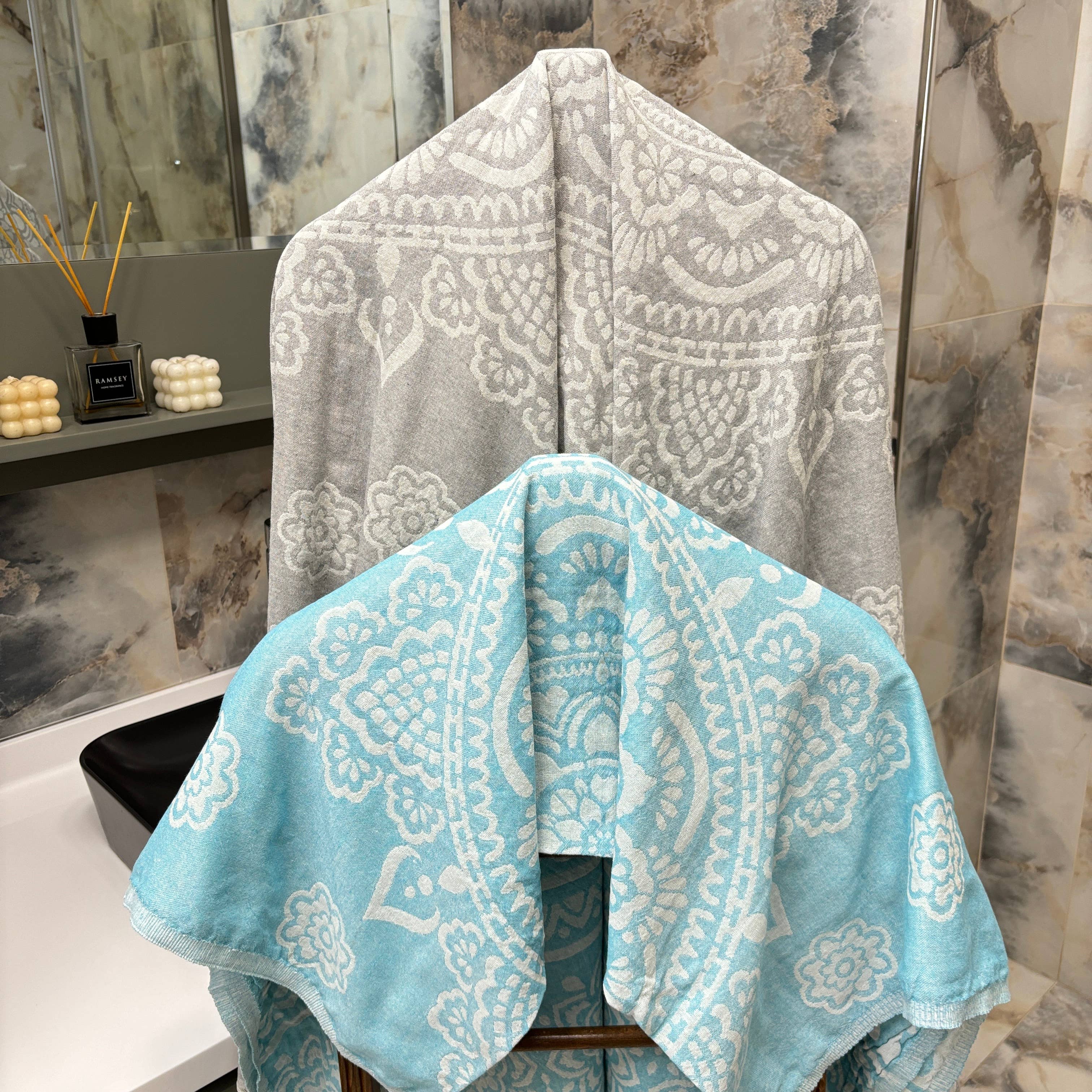 The Loom Wholesale - Wholesale Beach Towel - Floral Motif Turkish Cotton Hammam Towels11