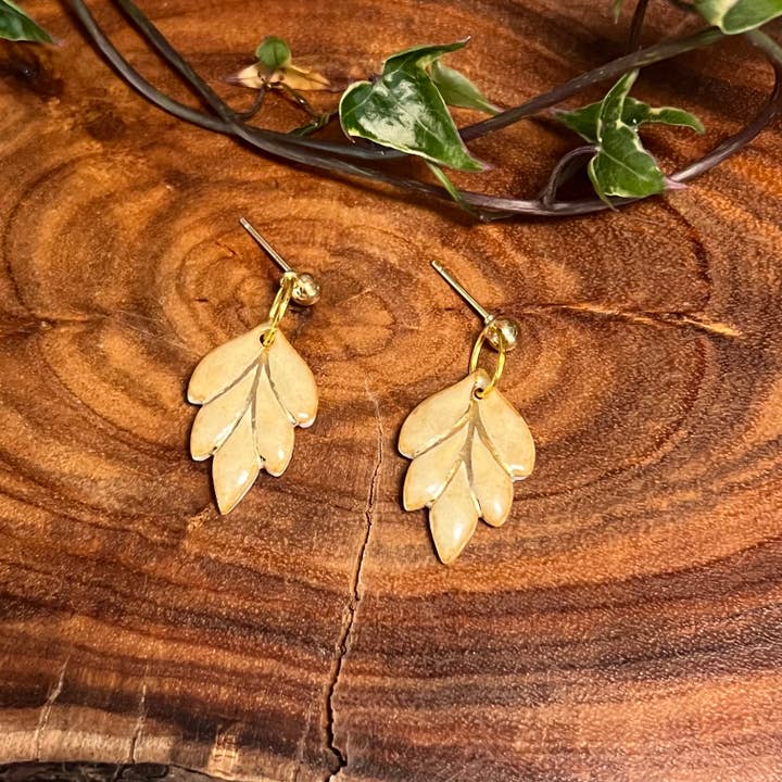 Wolf and Clay Pty Ltd - Wholesale Dangle earrings - Calla - Porcelain Earrings4