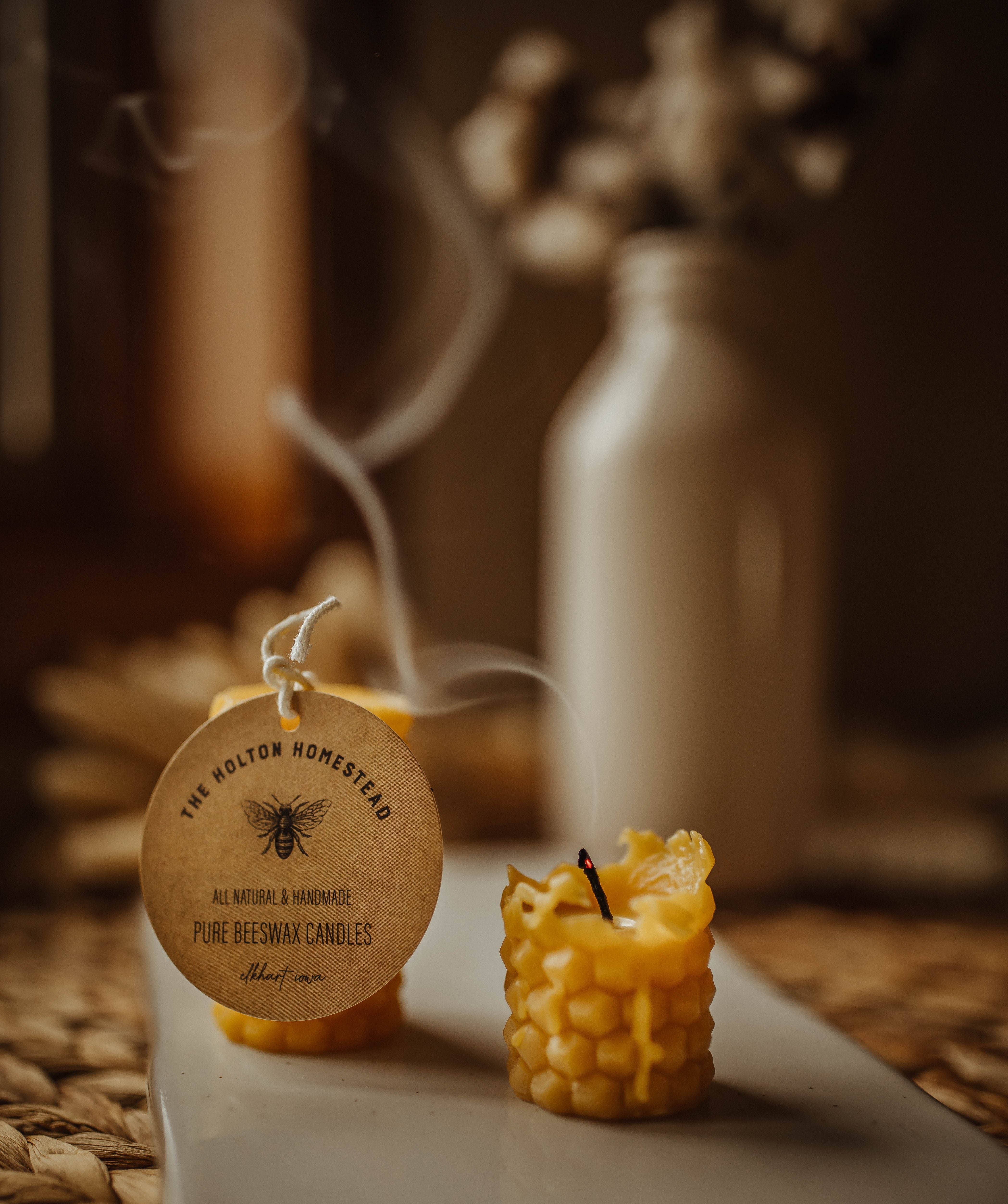 The Holton Homestead - Wholesale Pillar Candle - Beeswax pillar candle 'Bobby"4