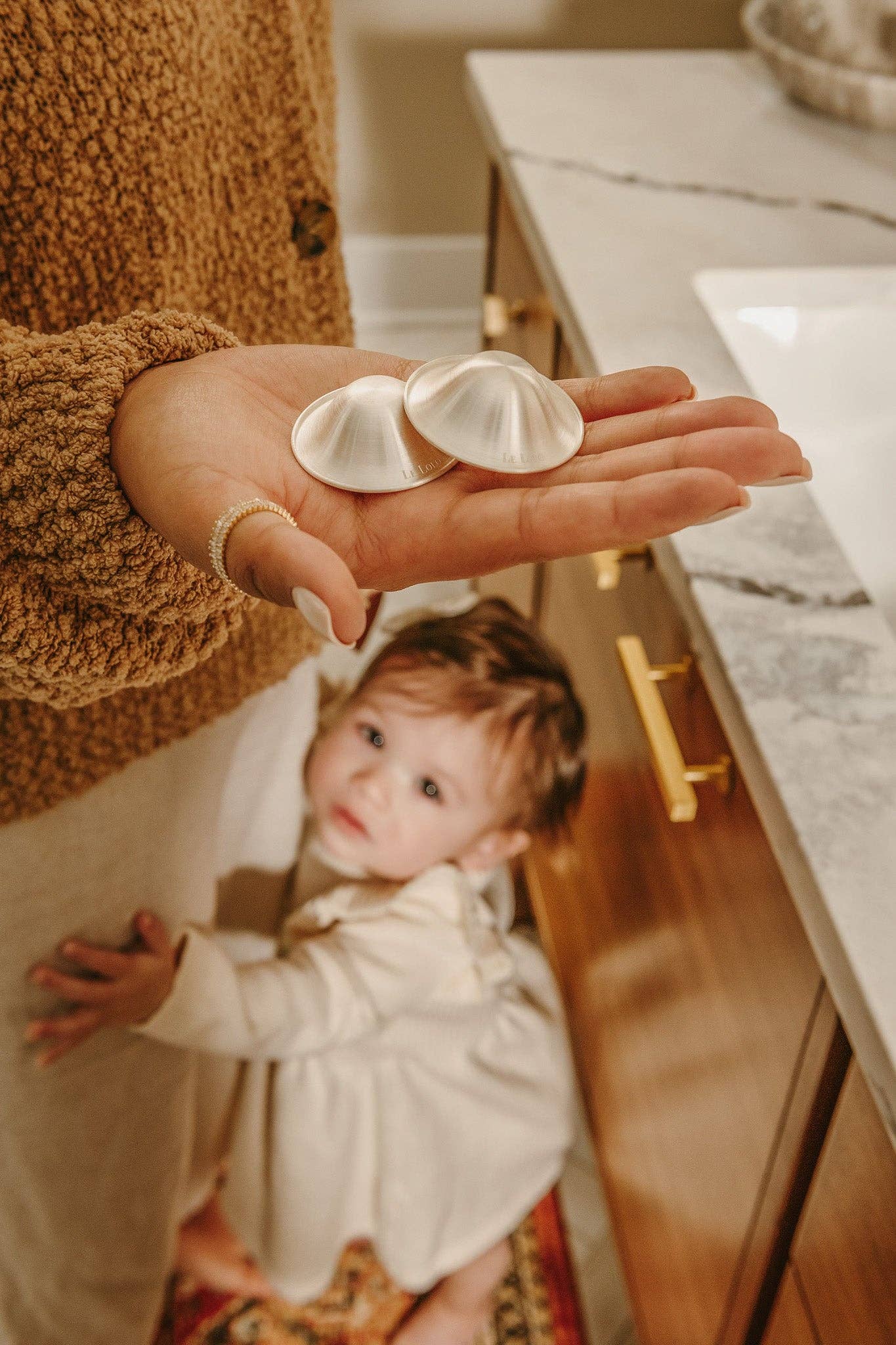 Le Lolo – wholesale Amningskudde - Mamma – 999 Silver Amningskoppar | Amning | Nybliven Mamma | Graviditet3