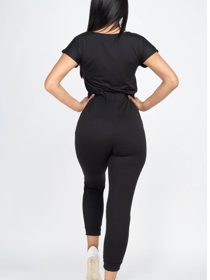 CAPELLA APPAREL – Großhandel Jumpsuit – Damen – Jumpsuit mit zwei Wege-Schultern und Kordelzug30