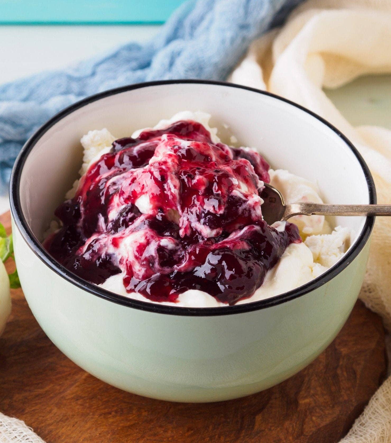 Southern Roots Sisters – wholesale Jam/jelly – Triple Berry Jam3