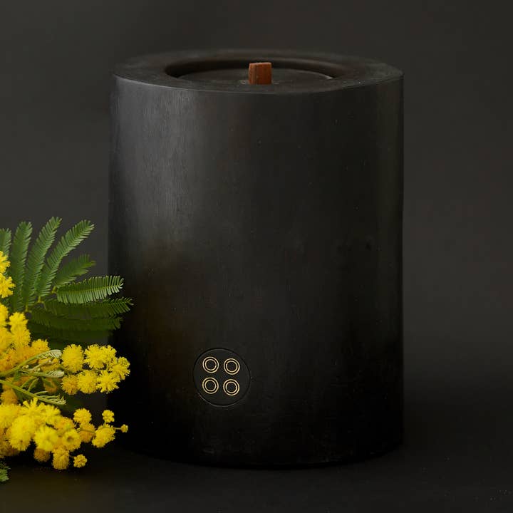 Cannes Night Garden | wiederverwendbare Kerze mit ätherischen Ölen für den Großhandel von WOOD MOOD