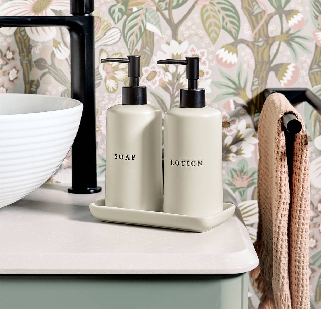 mousse Soap/Lotion Dispenser Set, 3-Piece, Ceramic for wholesale on Faire2