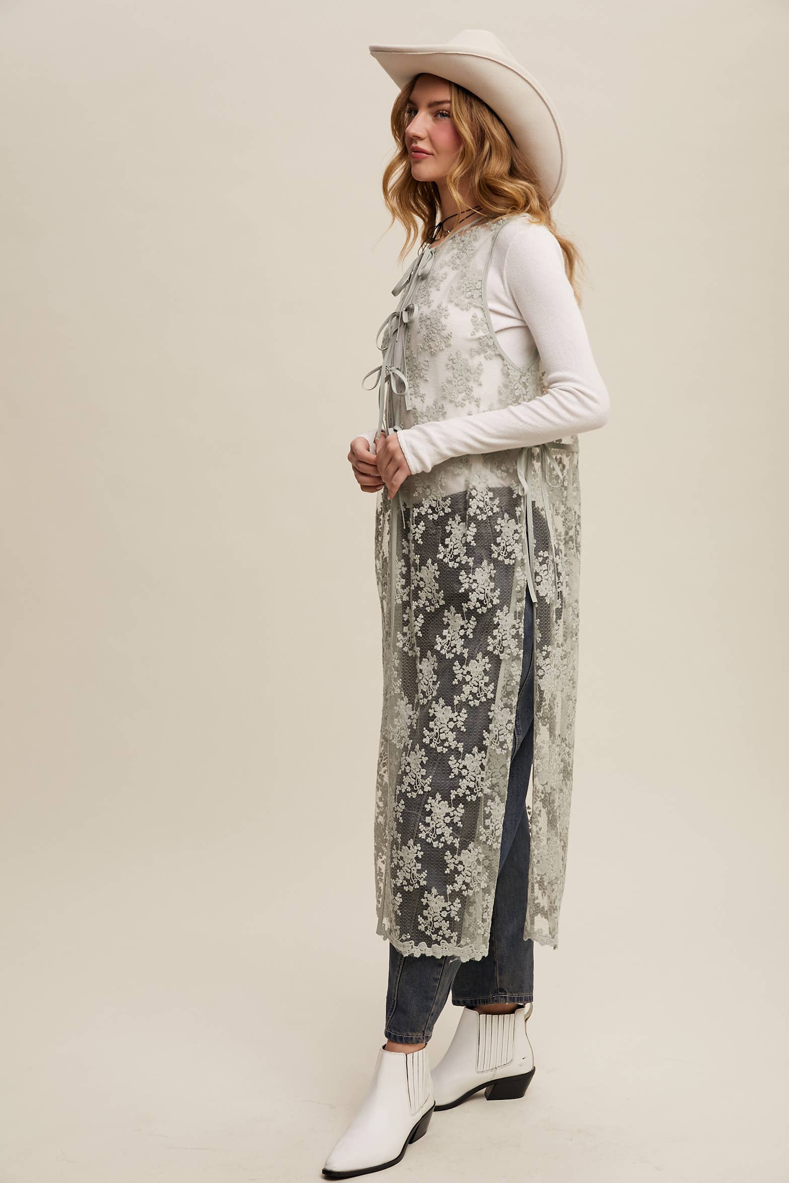 Listicle - Wholesale Outerwear Vest - Women's - Sheer Floral Embroidered Lace Vest48