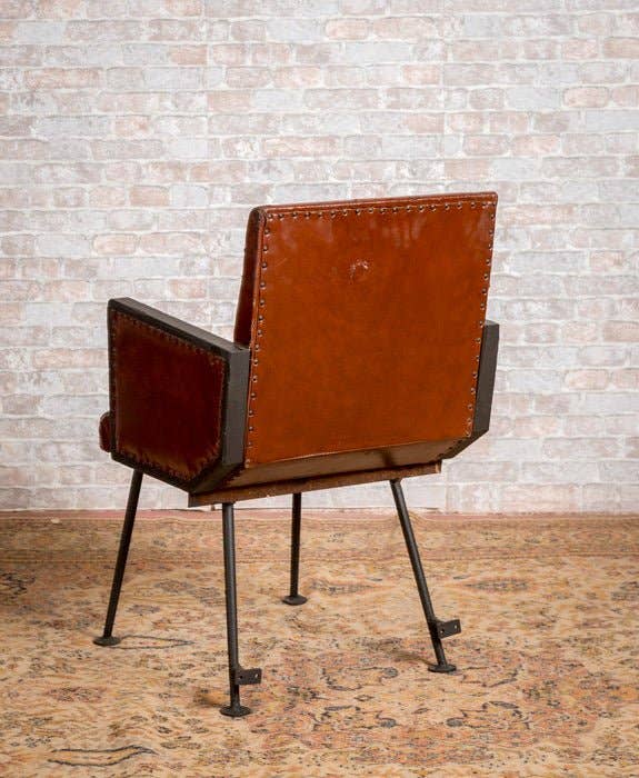 Antique Arte y Decoración - Wholesale Stoel - Antieke treinstoel3