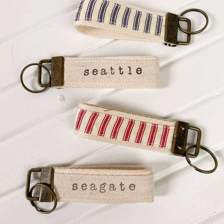 Seagate Studio - Wholesale Keychain - Unisex - Custom Town Name Navy and Red Ticking Canvas Key Fobs